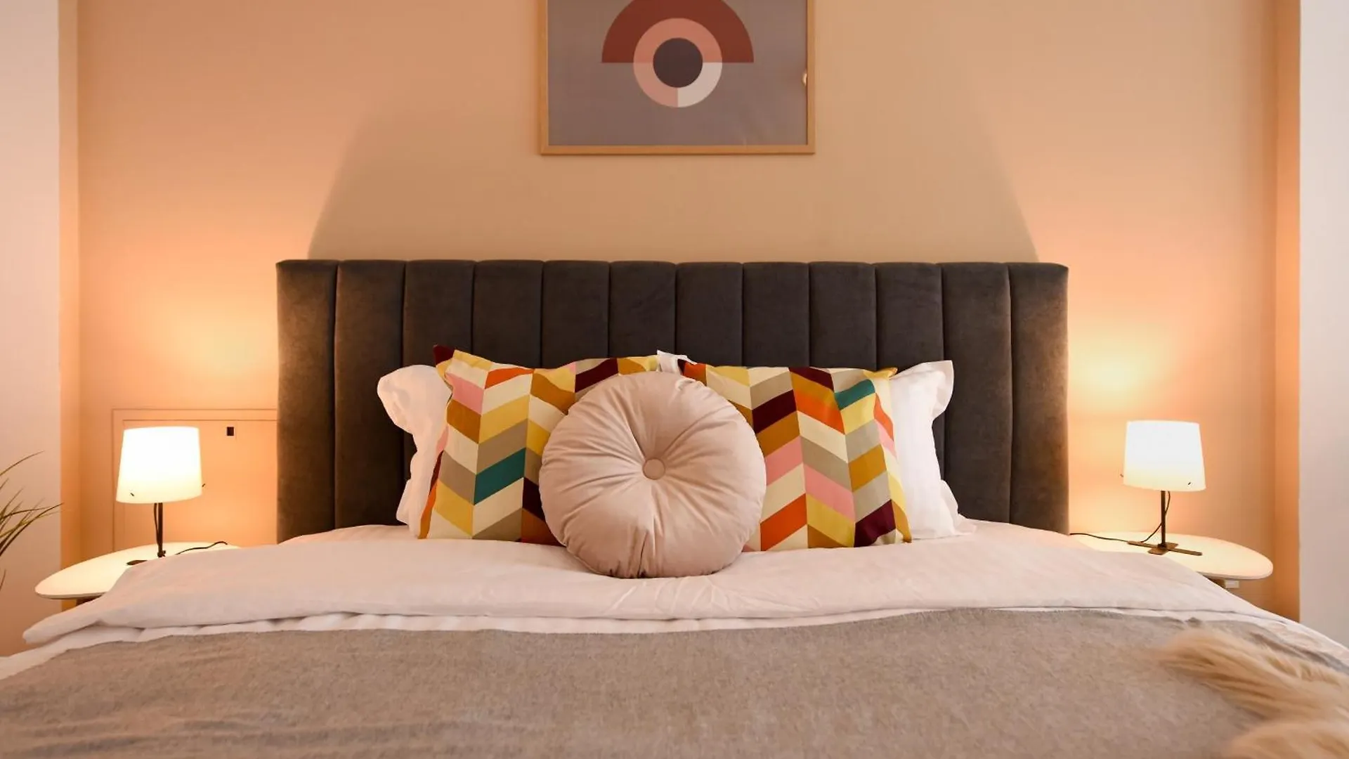 Modern Studios In Nerva Traian - Contemporary Living At Its Finest ブカレスト